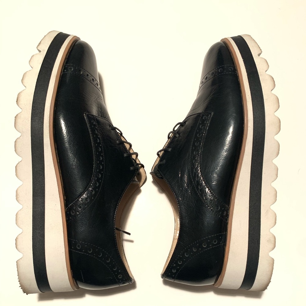 Vicenza Women Platform Black Shiny Dress Shoe Sz 6